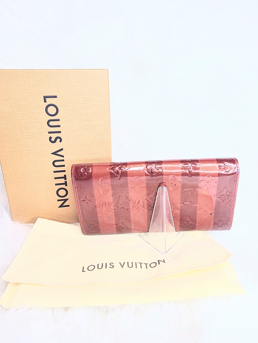 Louis Vuitton Limit Edition Monogram Vernis Rayures Sarah Wallet Full Inclusion - Picture 2 of 12